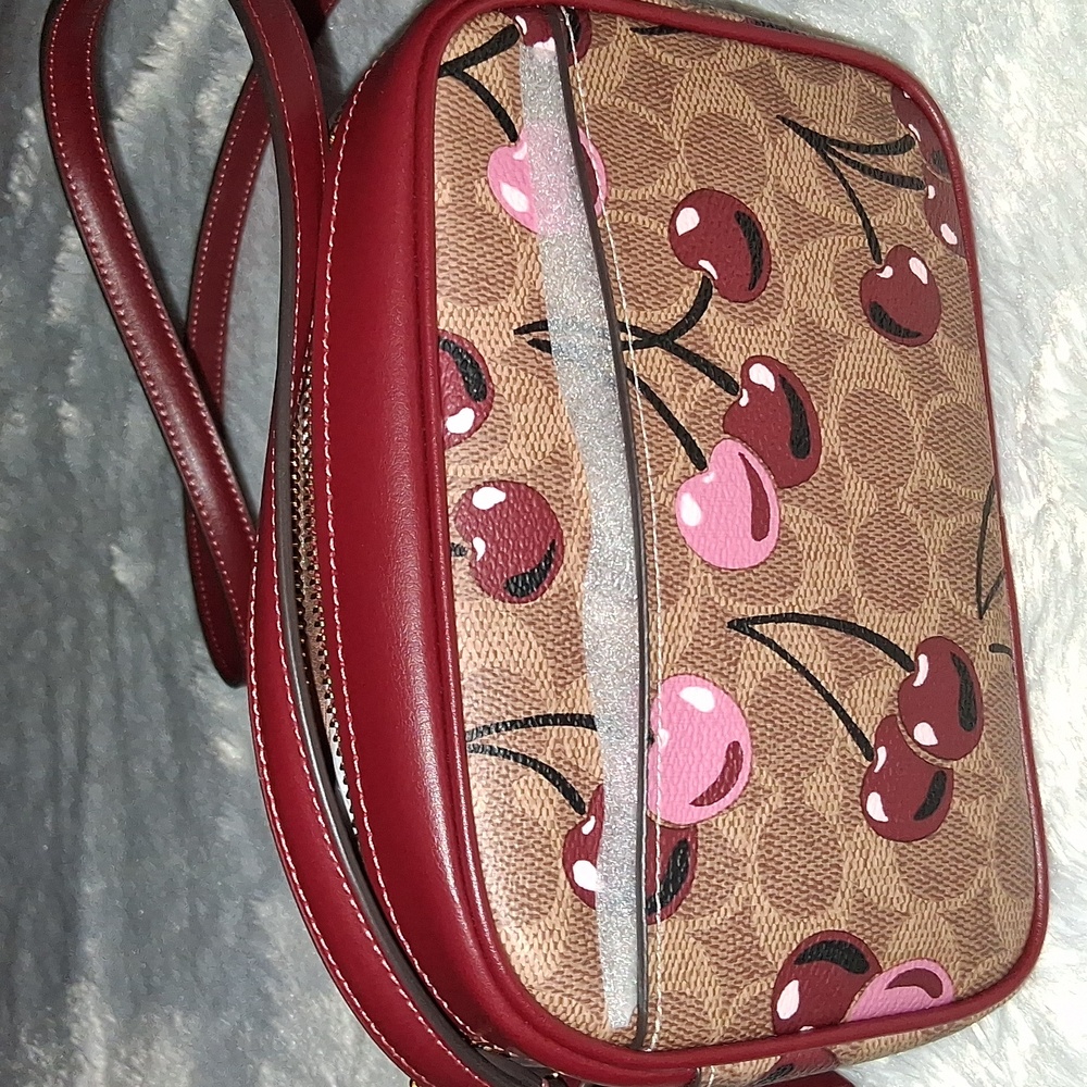 NWOT!COACH Mini Jamie Camera Bag In Signature With Cherry Print - Picture 8 of 8